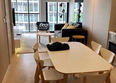 2-BR Condo near BTS Chit Lom (ID 468939)