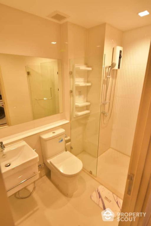 Studio Apt. near BTS Phloen Chit (ID 466905)