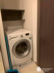 1-BR Condo near BTS Krung Thon Buri (ID 465770)