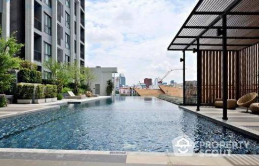 2-BR Condo near MRT Sutthisan (ID 424800)