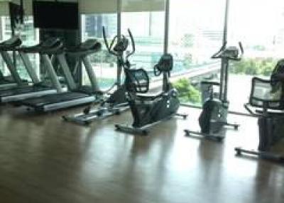 1-BR Condo near MRT Phra Ram 9 (ID 422256)