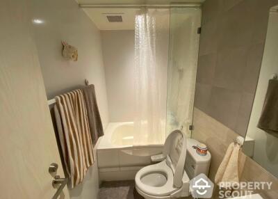 1-BR Condo at L Style near MRT Sutthisan (ID 408740)