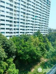 1-BR Condo at The Clover Thonglor Residence near BTS Thong Lor