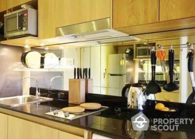 1-BR Condo at Ideo Blucove Sukhumvit near BTS Udom Suk