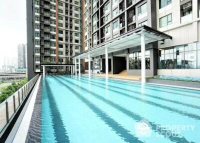 1-BR Condo at Life Asoke near ARL Makkasan