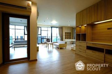 2-BR Apt. near ARL Ramkhamhaeng (ID 20346)