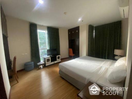 3-BR Condo at Sukhumvit City Resort Condominium near BTS Nana (ID 400599)