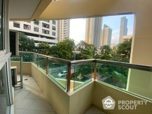 3-BR Condo at Sukhumvit City Resort Condominium near BTS Nana (ID 400599)