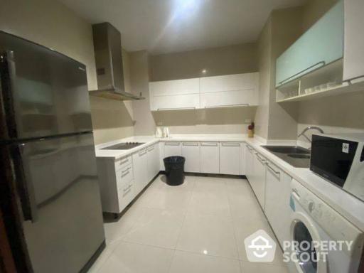 3-BR Condo at Sukhumvit City Resort Condominium near BTS Nana (ID 400599)