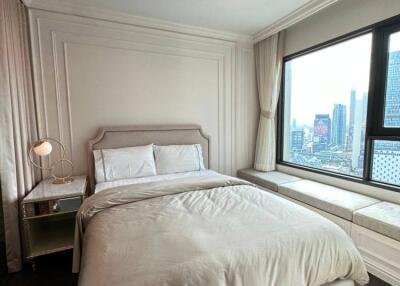 1-BR Condo at Life One Wireless near BTS Phloen Chit