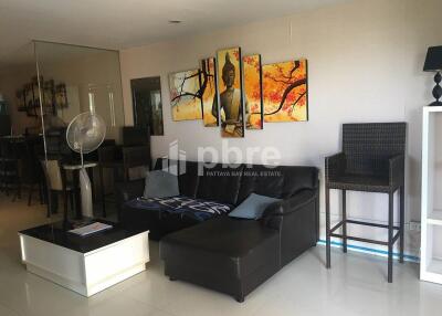 Pattaya Heights Condo for Sale in Phratamnak