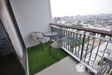 2-BR Condo at Rhythm Sukhumvit 42 near BTS Ekkamai