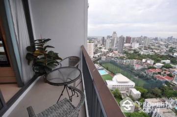 2-BR Condo at Rhythm Sukhumvit 42 near BTS Ekkamai