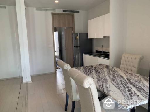 Studio Condo at Noble Ploenchit near BTS Phloen Chit