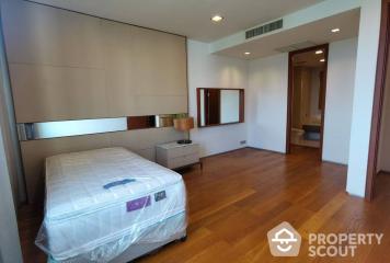 3-BR Condo at Ficus Lane Condominium near BTS Phra Khanong