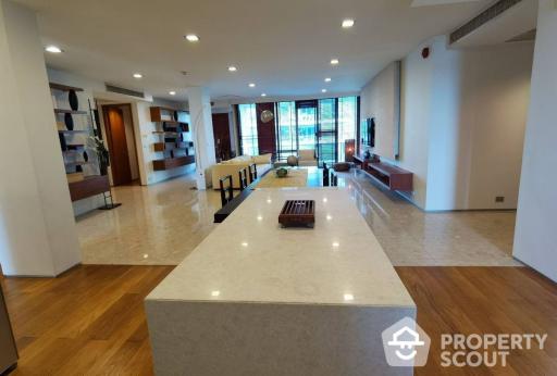 3-BR Condo at Ficus Lane Condominium near BTS Phra Khanong