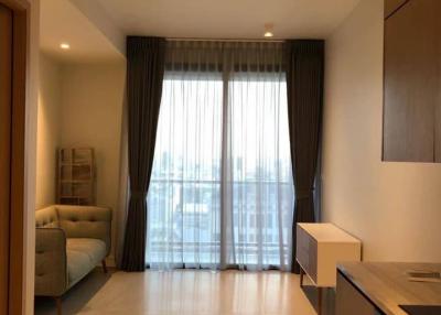 1-BR Condo at The Lofts Silom near BTS Surasak