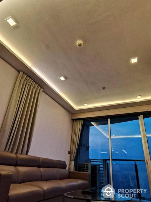 1-BR Condo at Sky Walk Residences near BTS Phra Khanong