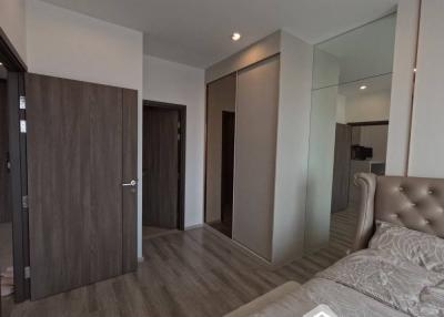 1-BR Condo at Ideo Mobi Sukhumvit 66 near BTS Udom Suk