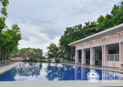 2-BR Condo at Watermark Chaophraya near BTS Krung Thon Buri