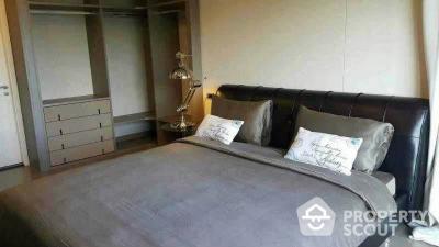 1-BR Condo at The Crest Sukhumvit 34 near BTS Thong Lor