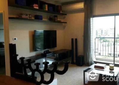 1-BR Condo at The Crest Sukhumvit 34 near BTS Thong Lor