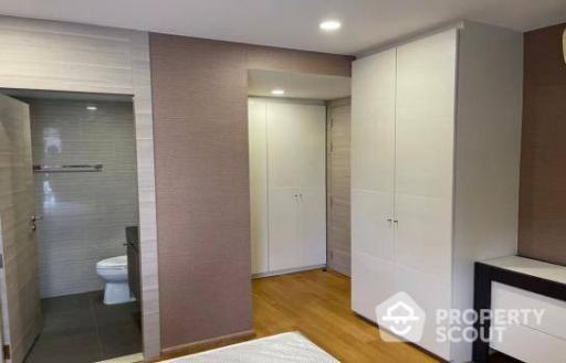 2-BR Condo at Klass Langsuan near BTS Chit Lom