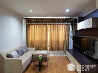 2-BR Condo at Lumpini Place Phahol-Saphankhwai near BTS Saphan Khwai