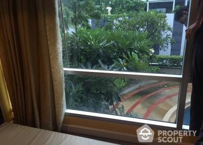 1-BR Condo at The Trendy Condominium near BTS Nana