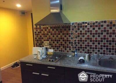 1-BR Condo at The Trendy Condominium near BTS Nana