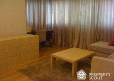 1-BR Condo at Sathorn Gardens near MRT Si Lom