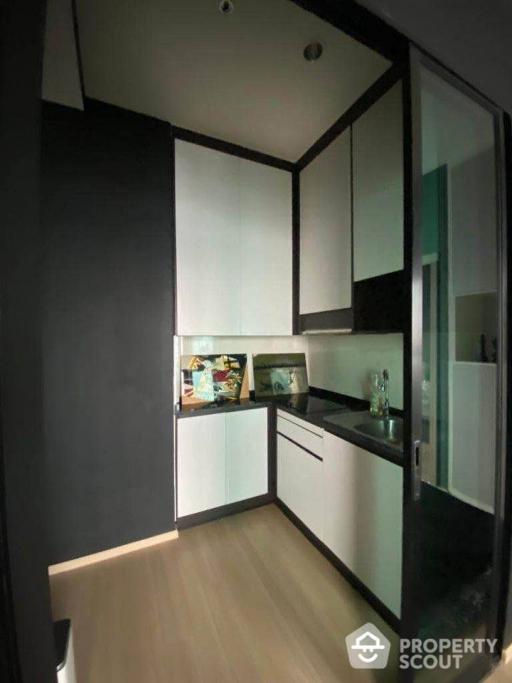 1-BR Condo at The Capital Condo Ekkamai-Thong Lo near ARL Ramkhamhaeng