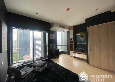 1-BR Condo at The Capital Condo Ekkamai-Thong Lo near ARL Ramkhamhaeng