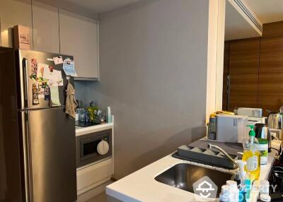 1-BR Condo at The Address Sathorn near BTS Chong Nonsi