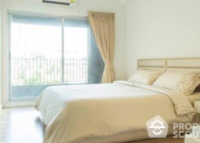 2-BR Condo at The Seed Musee Sukhumvit 26 near BTS Phrom Phong