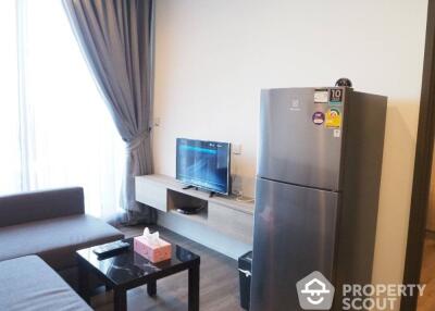 1-BR Condo at Whizdom Essence Sukhumvit near BTS Punnawithi