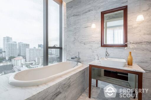 2-BR Condo at Khun By Yoo near BTS Thong Lor