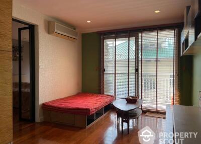 1-BR Condo at Plus 38 Hip Condominium near BTS Thong Lor