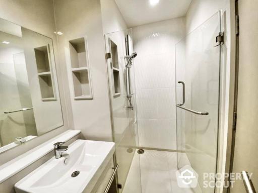 2-BR Condo at Life Asoke - Rama 9 near MRT Phra Ram 9