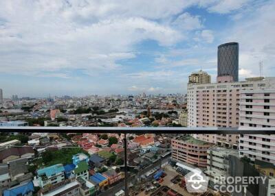 1-BR Condo at Supalai Premier Charoen Nakhon near BTS Krung Thon Buri