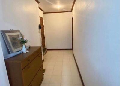 2-BR Condo near BTS Phrom Phong