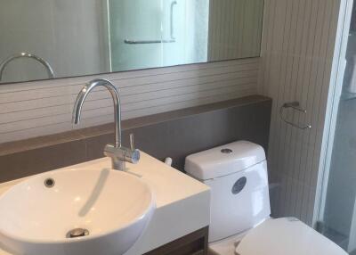 2-BR Condo at Tree Condo Luxe Sukhumvit 52 near BTS On Nut