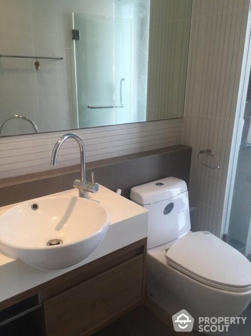 2-BR Condo at Tree Condo Luxe Sukhumvit 52 near BTS On Nut