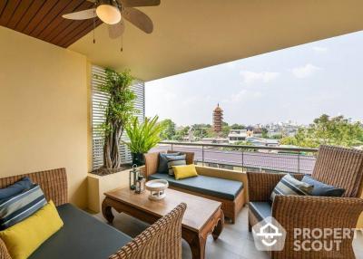 2-BR Condo at Ban Chao Phraya Condo near MRT Hua Lamphong