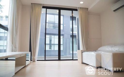 2-BR Condo at Liv @ 49 near BTS Thong Lor