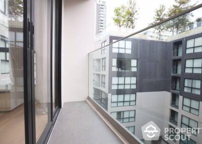 2-BR Condo at Liv @ 49 near BTS Thong Lor