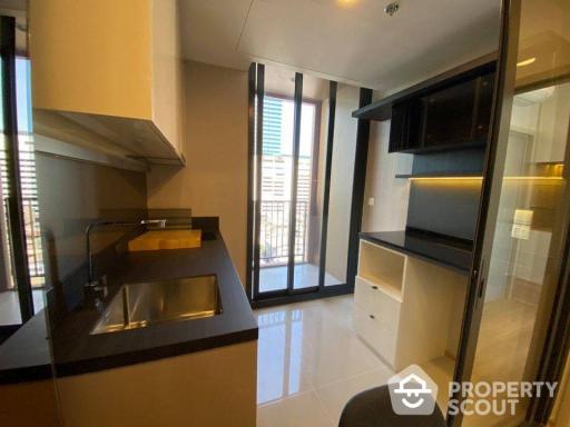 1-BR Condo at Oka Haus Sukhumvit 36 near BTS Thong Lor