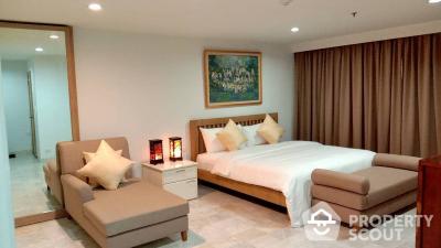 2-BR Condo at Sukhumvit Suite near BTS Nana