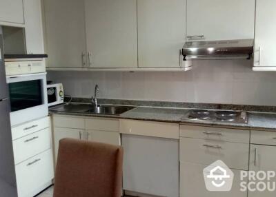 2-BR Condo at Sukhumvit Suite near BTS Nana