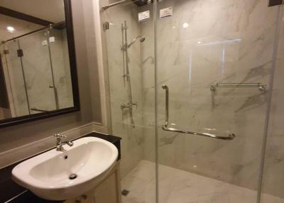 1-BR Condo at The Reserve Kasemsan 3 near BTS National Stadium